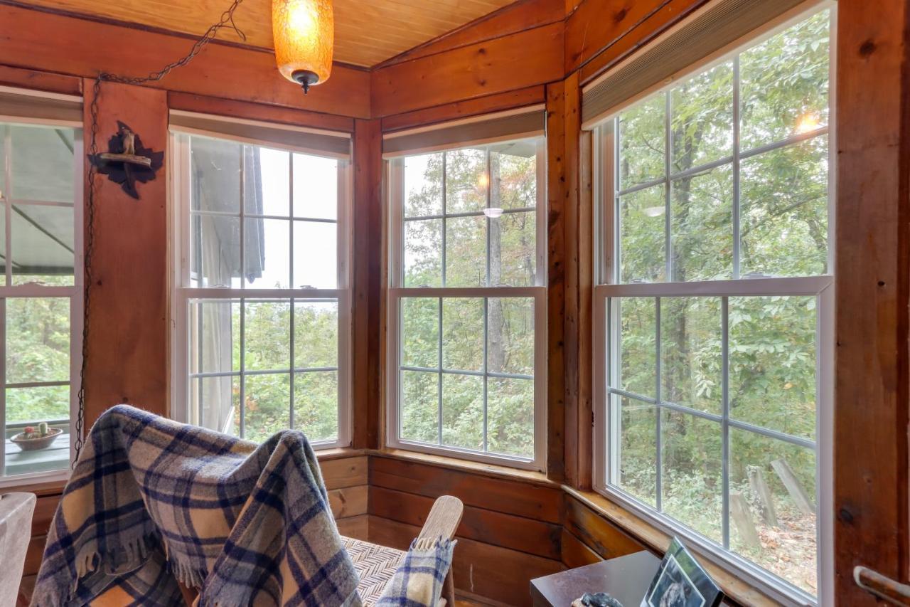 Mountaintop Ellijay Cabin With Private Hot Tub Luaran gambar